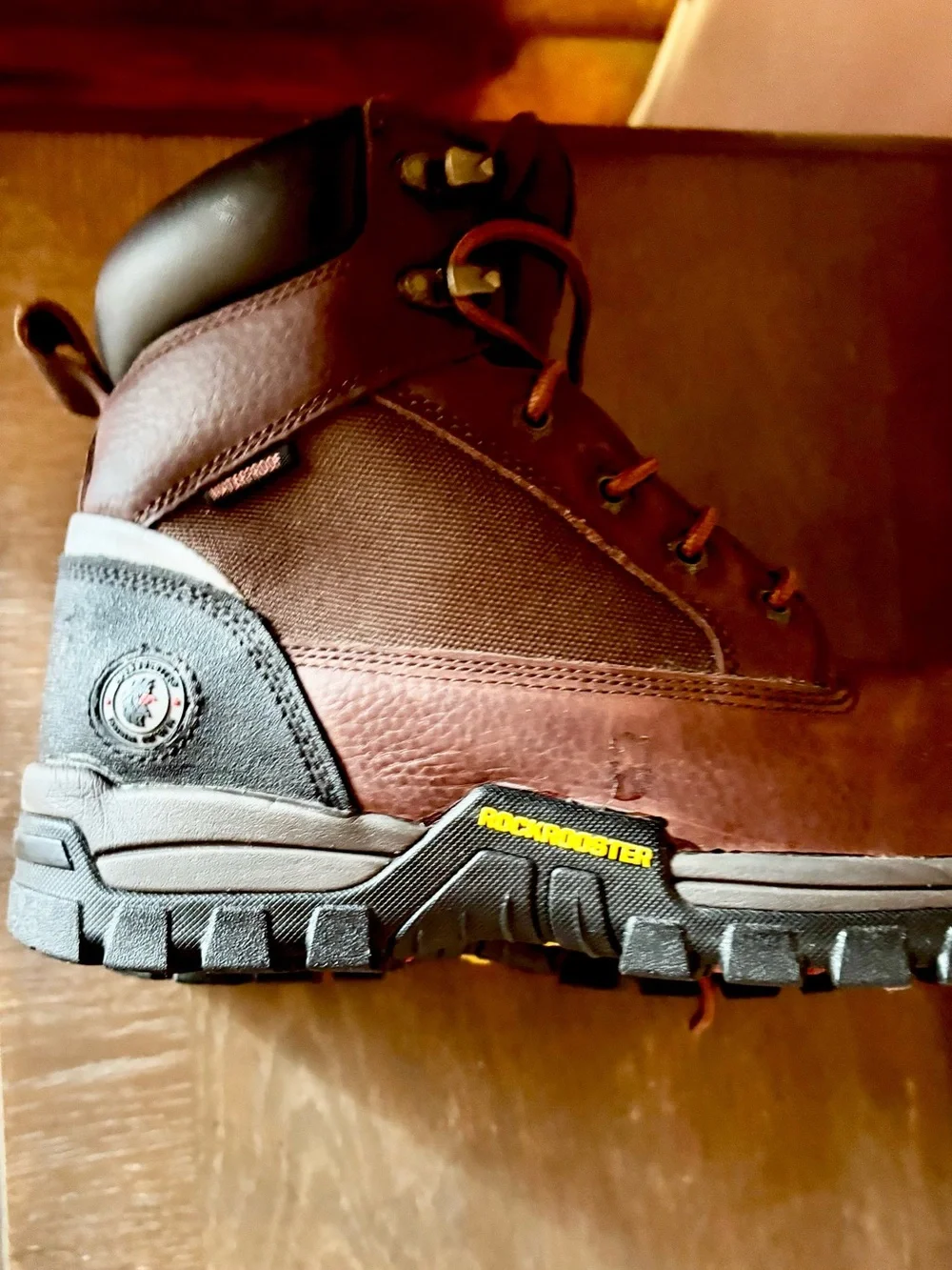 9.5 Brown Waterproof Men's Work Boot
